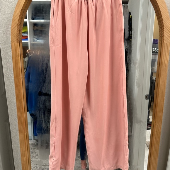 Chic Pink Wide-Leg Pants - Picture 2 of 3
